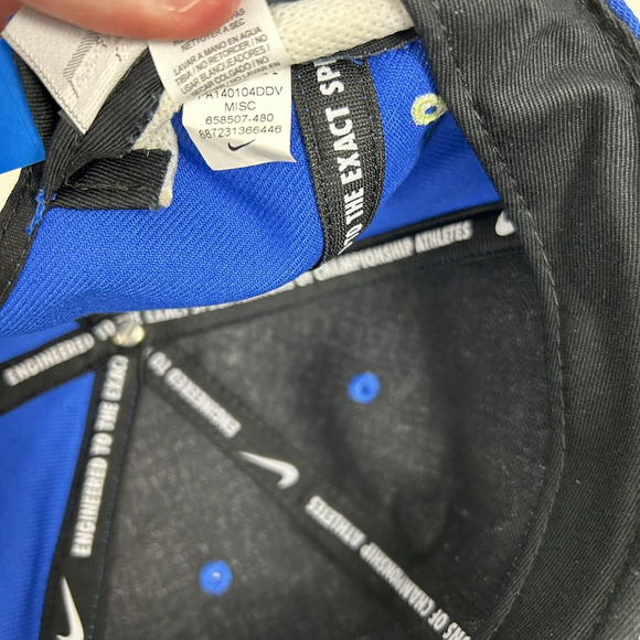 Nike LeBron James True Blue Snapback Hat - Picture 8 of 11